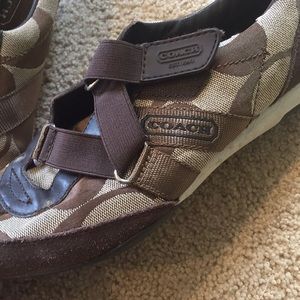 Brown coach kyra shoes size 7 1/5